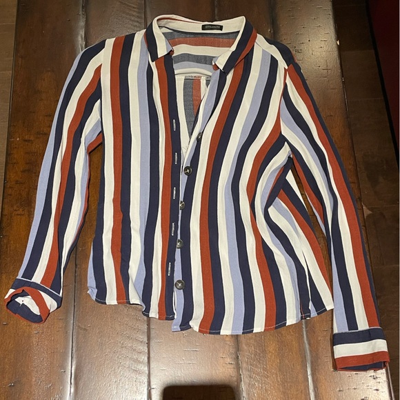 Colourful blouse from Dynamite - Picture 1 of 2